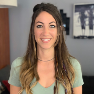 Building a Multi-Million Dollar Blogging Empire with Lauren McManus of Create and Go